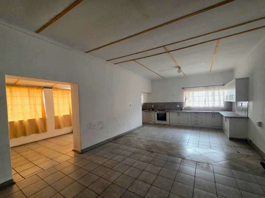 4 Bedroom Property for Sale in Kakamas Northern Cape